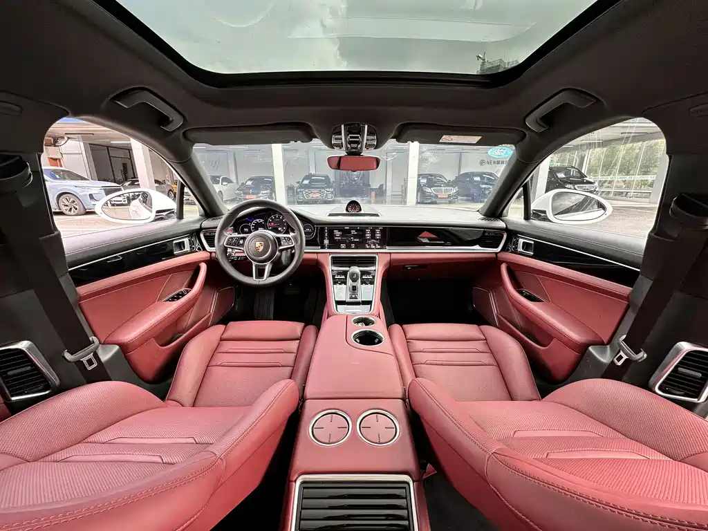 Porsche Panamera 2019 — фото 10