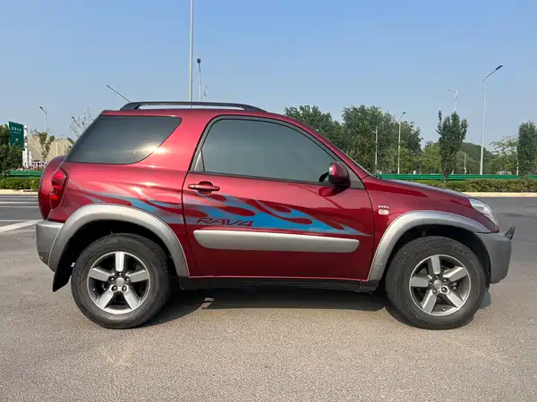 Toyota RAV4 2004