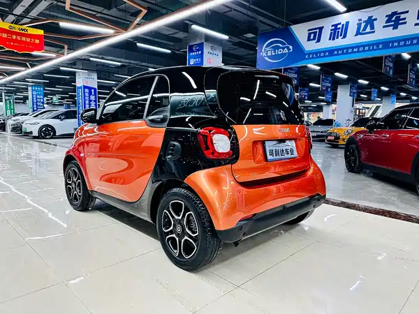 smart fortwo 2018