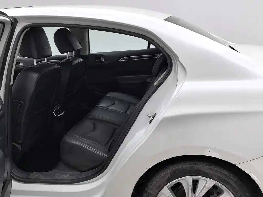 Citroën C4L 2013 — фото 15