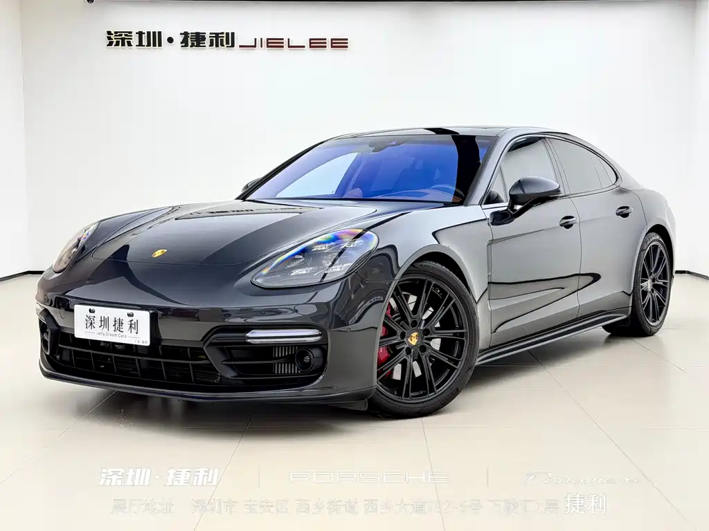 Porsche Panamera 2019