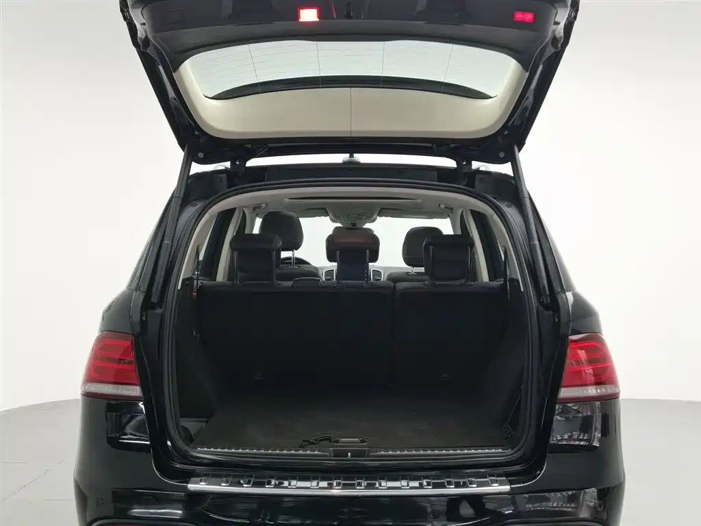 Mercedes-Benz GLE 2015 — фото 16