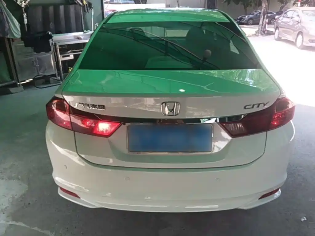 Honda City 2015 — фото 6