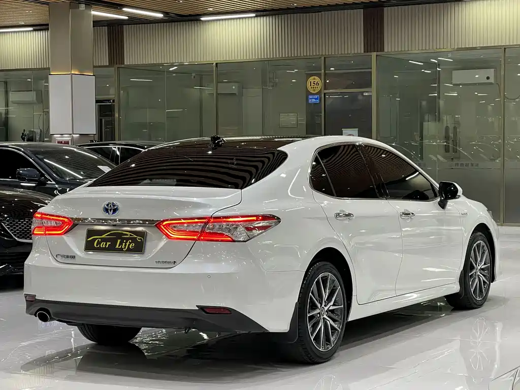 Toyota Camry 2022
