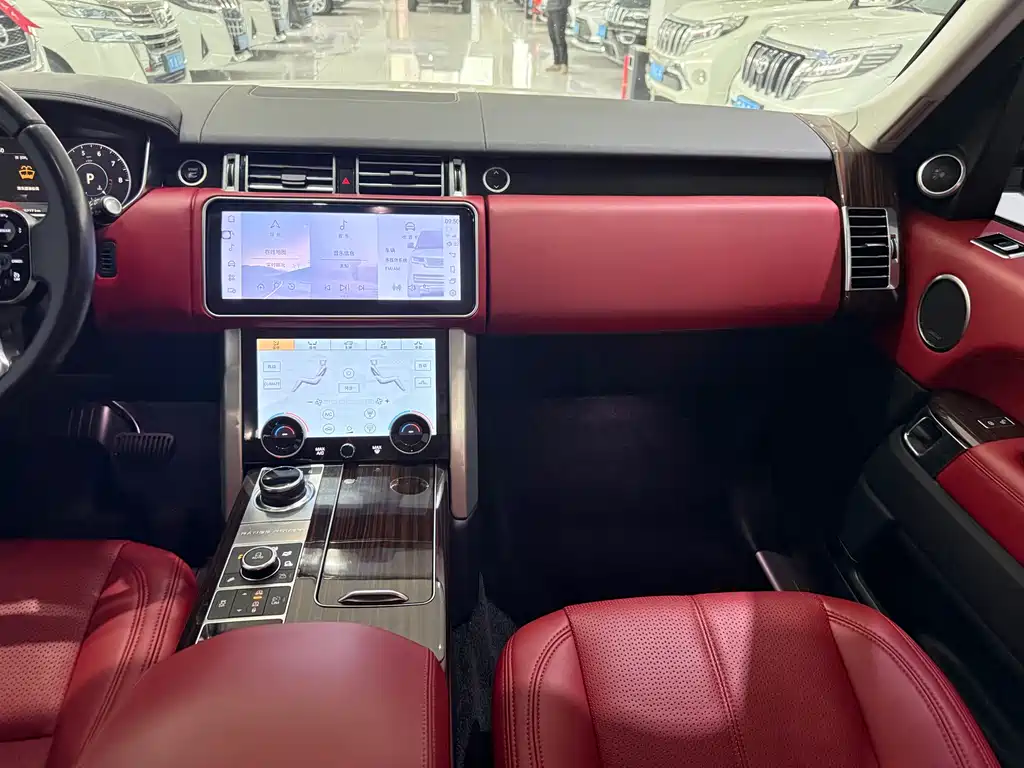 Land Rover Range Rover 2017 — фото 14