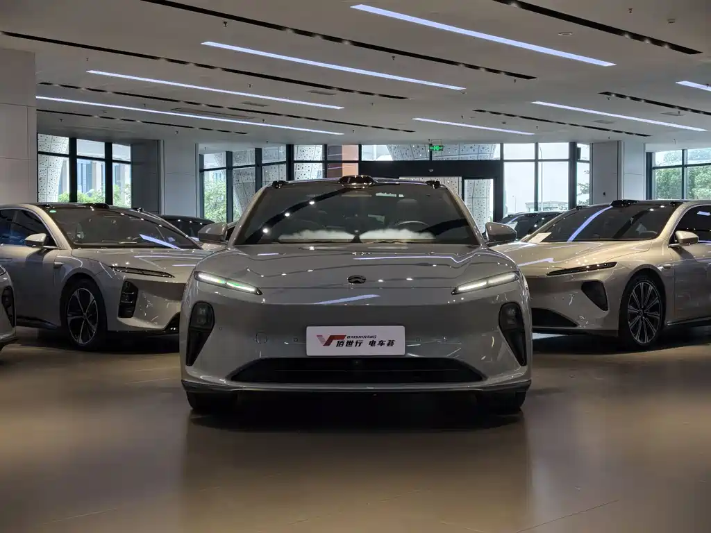 NIO ET5T 2023