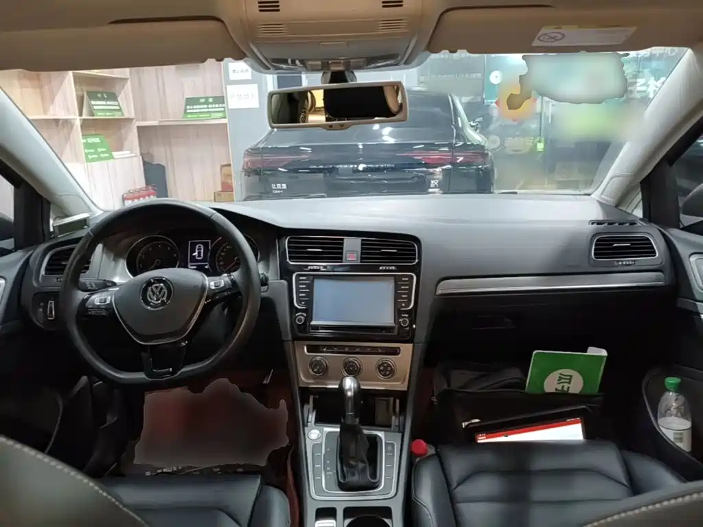 Volkswagen Golf 2014