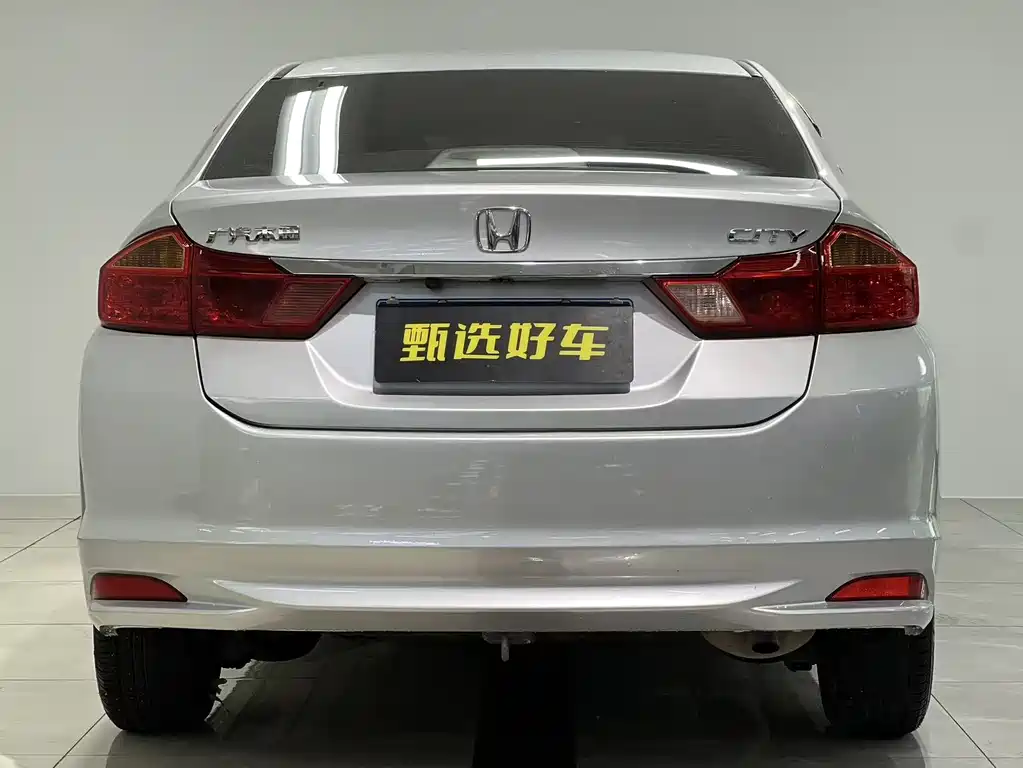 Honda City 2015 — фото 9
