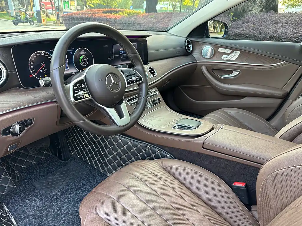 Mercedes-Benz E-Class 2020
