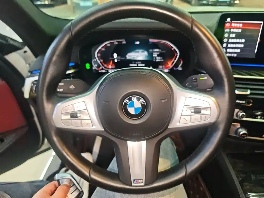 BMW 5 Series 2023