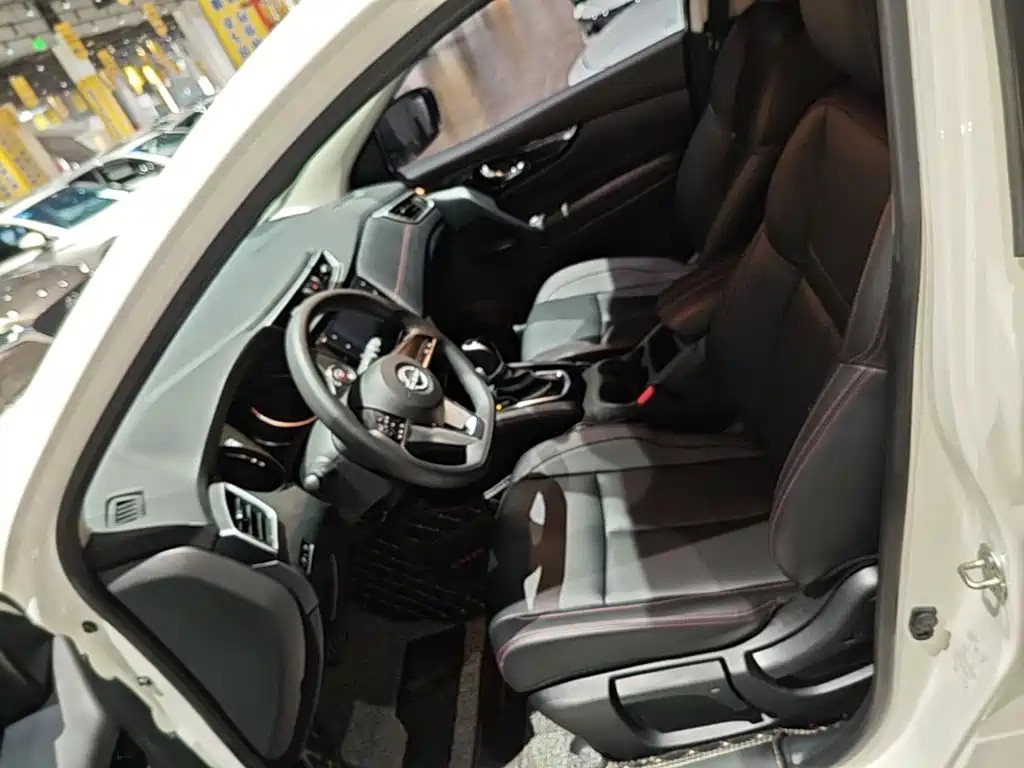 Nissan Qashqai 2024 — фото 15