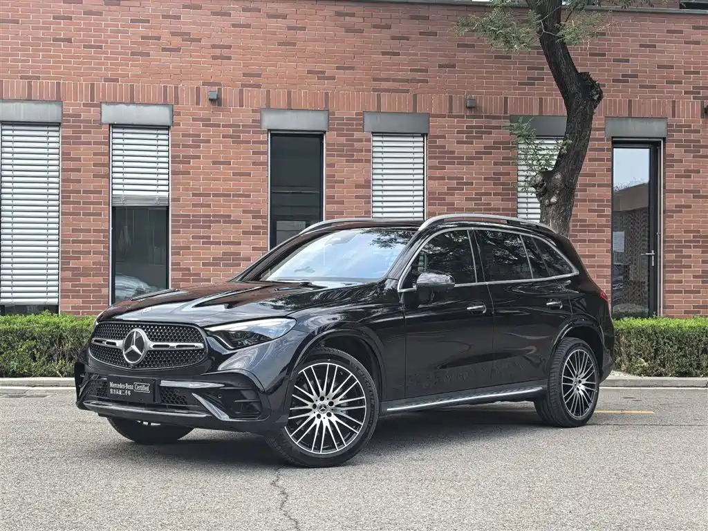 Mercedes-Benz GLC 2023