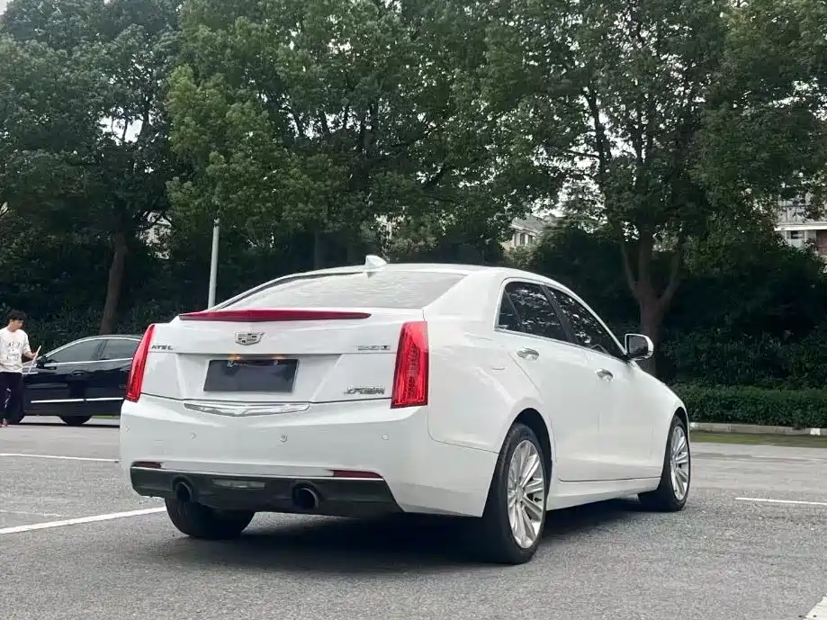 Cadillac ATS-L 2019 — фото 15