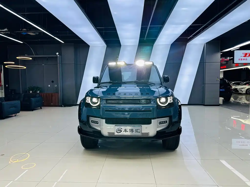 Land Rover Defender 2021 — фото 2