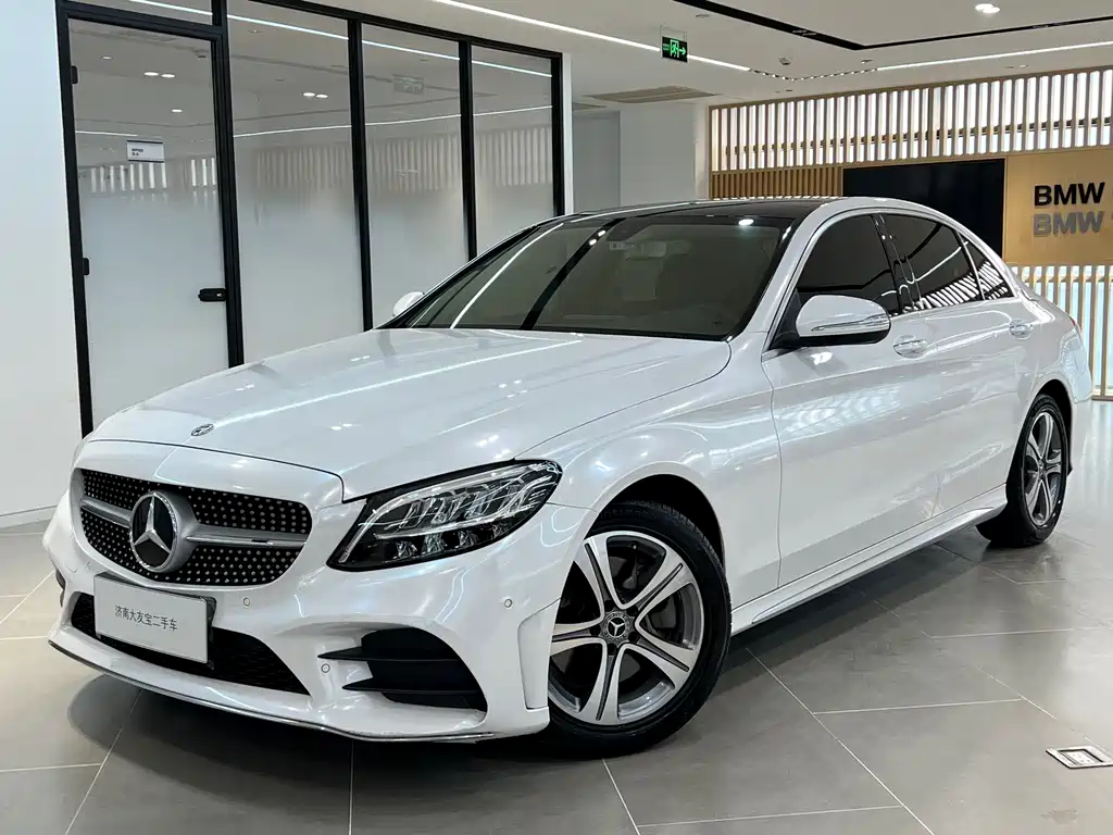 Mercedes-Benz C-Class 2020