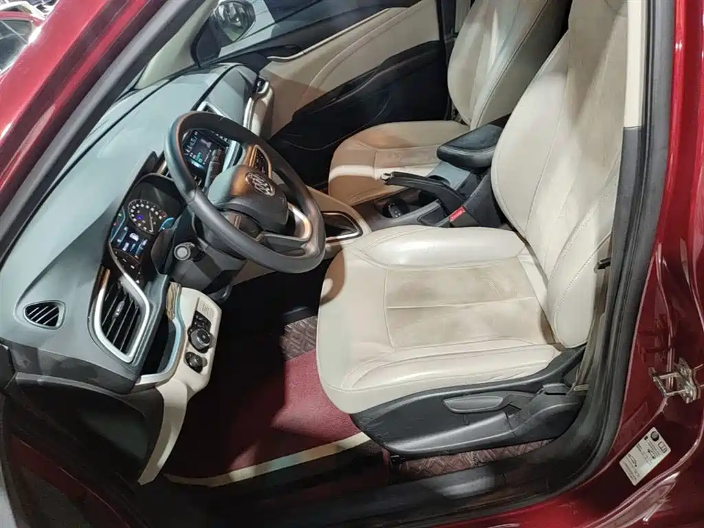 Buick Excelle 2015 — фото 15