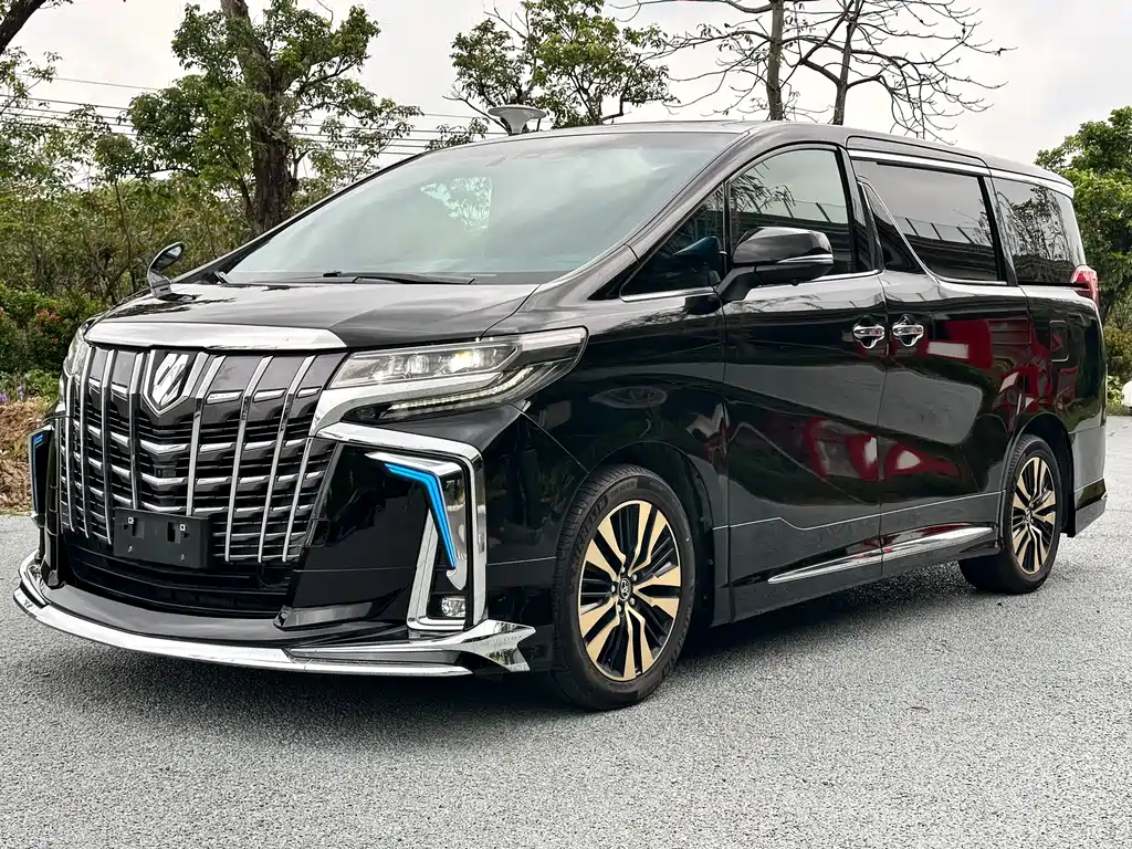 Toyota Alphard 2019 — фото 1