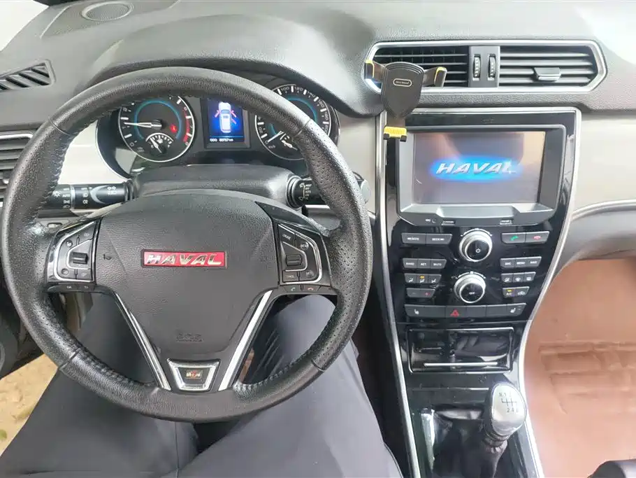 Haval H2 2015 — фото 12