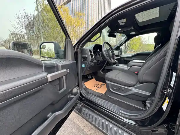Ford F-150 Raptor 2019