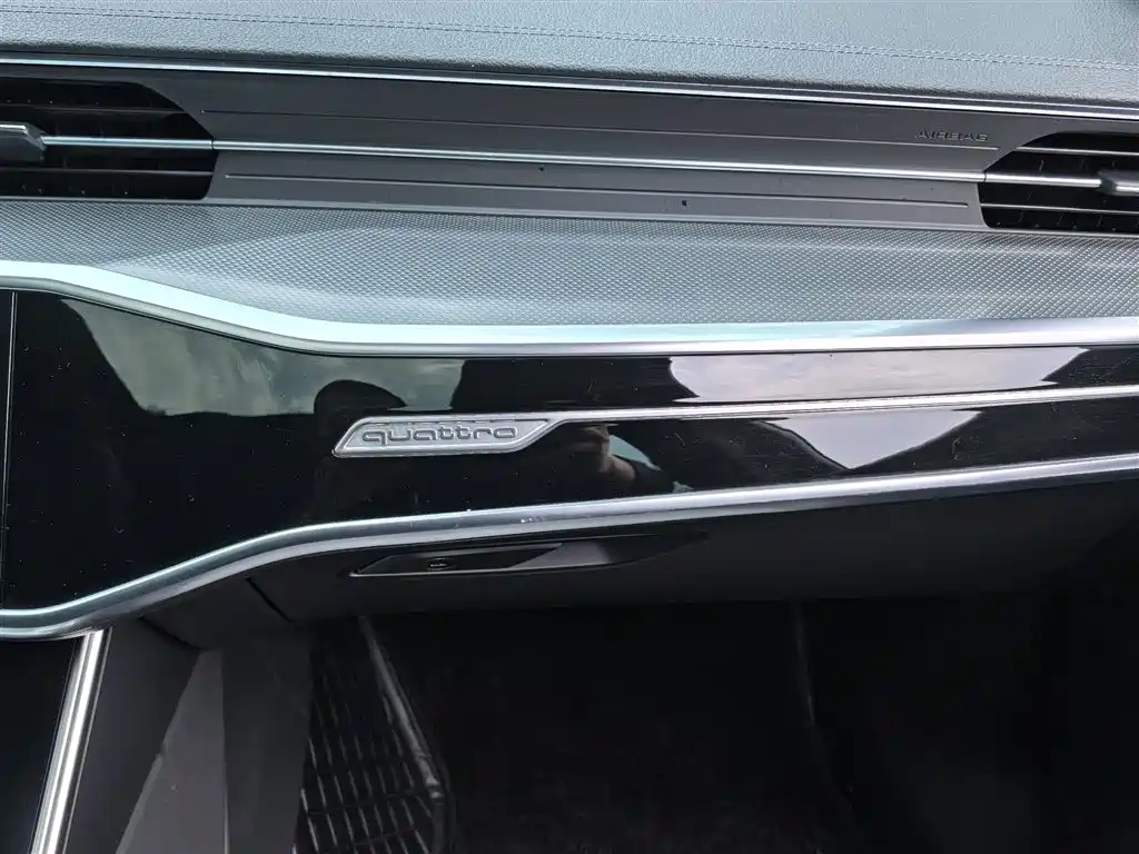 Audi A6L 2021 — фото 20