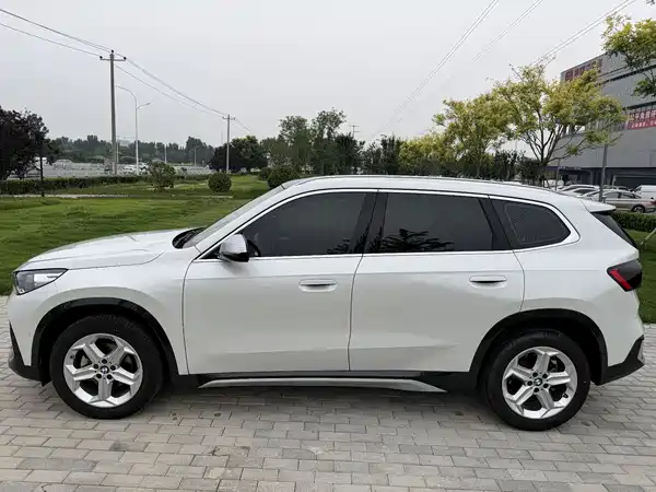 BMW X1 2023
