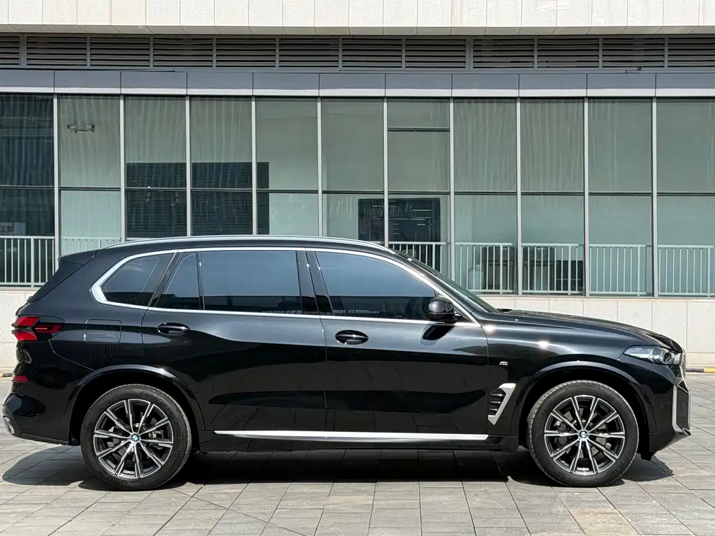 BMW X5 2023 — фото 4