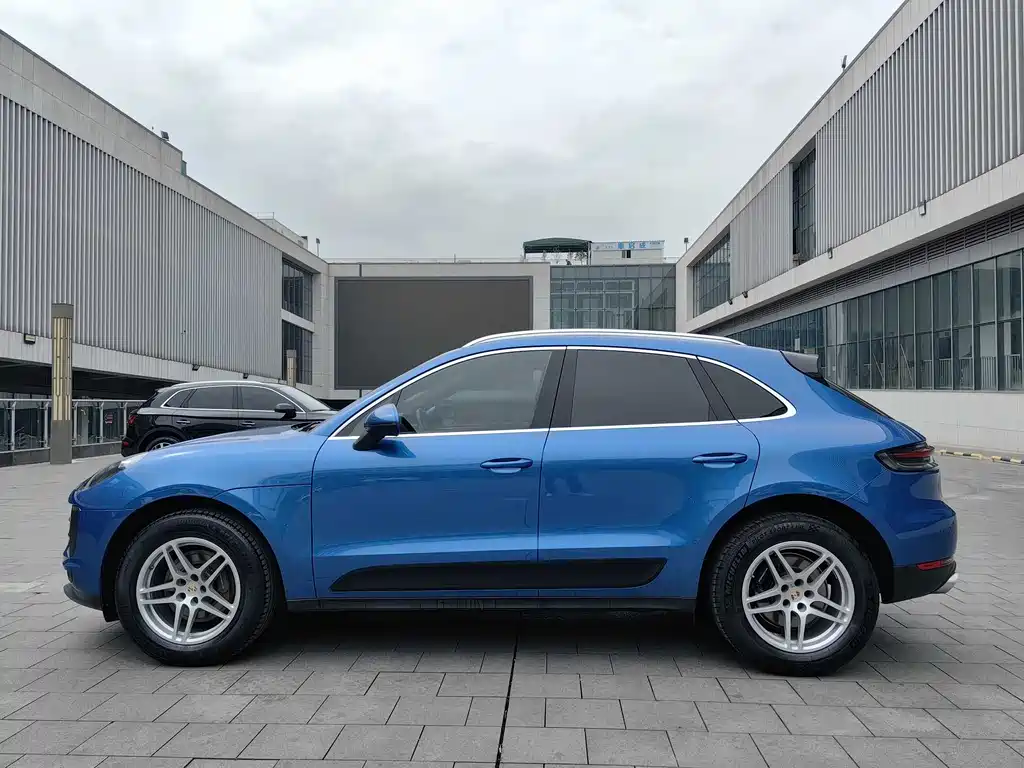 Porsche Macan 2020 — фото 3