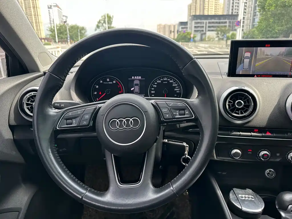 Audi A3 2019 — фото 8