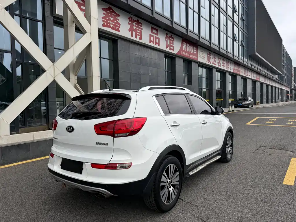 Kia Sportage 2015 — фото 18