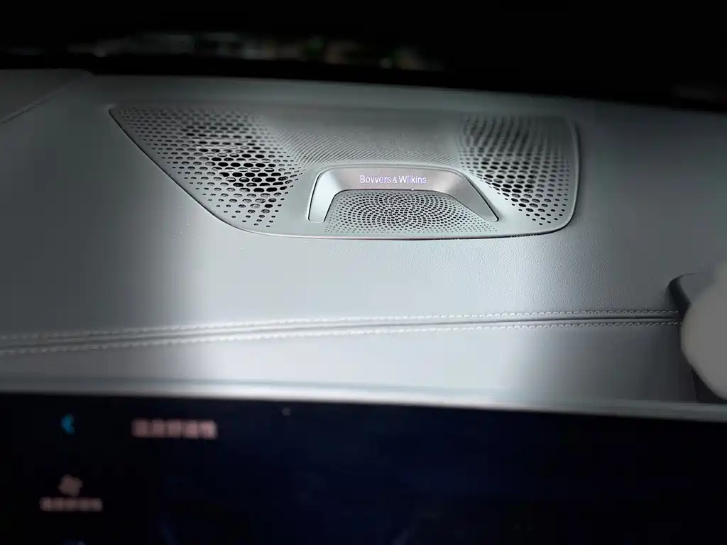 BMW X5 2023 — фото 27