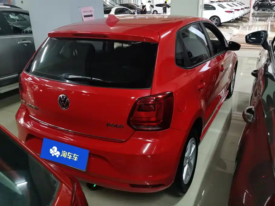 Volkswagen Polo 2015