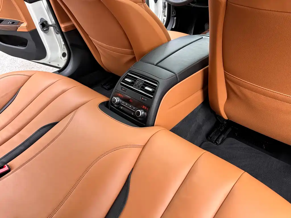 BMW 6 Series 2016 — фото 28