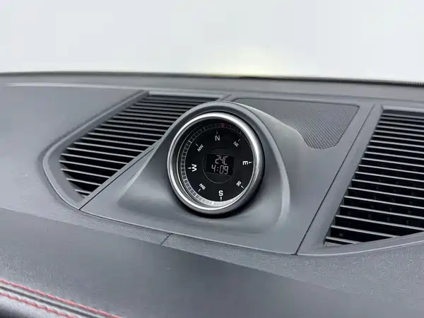 Porsche Macan 2021