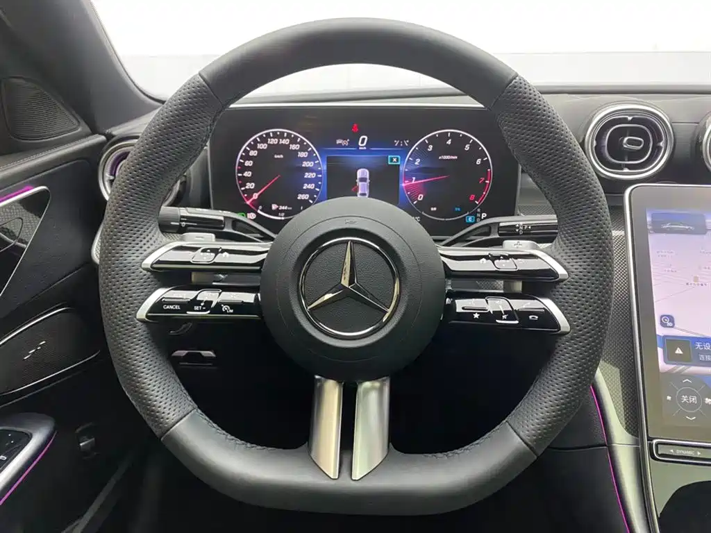 Mercedes-Benz C-Class 2024 — фото 14