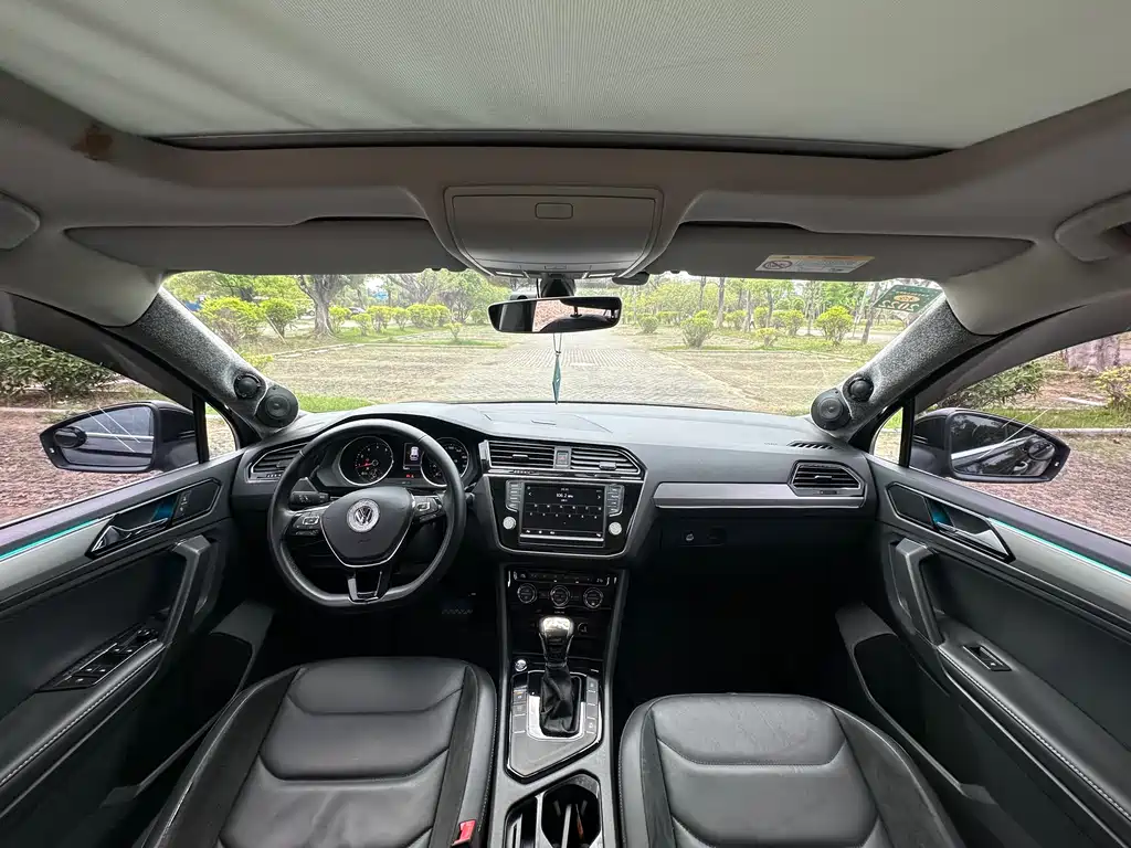 Volkswagen Tiguan L 2018 — фото 17