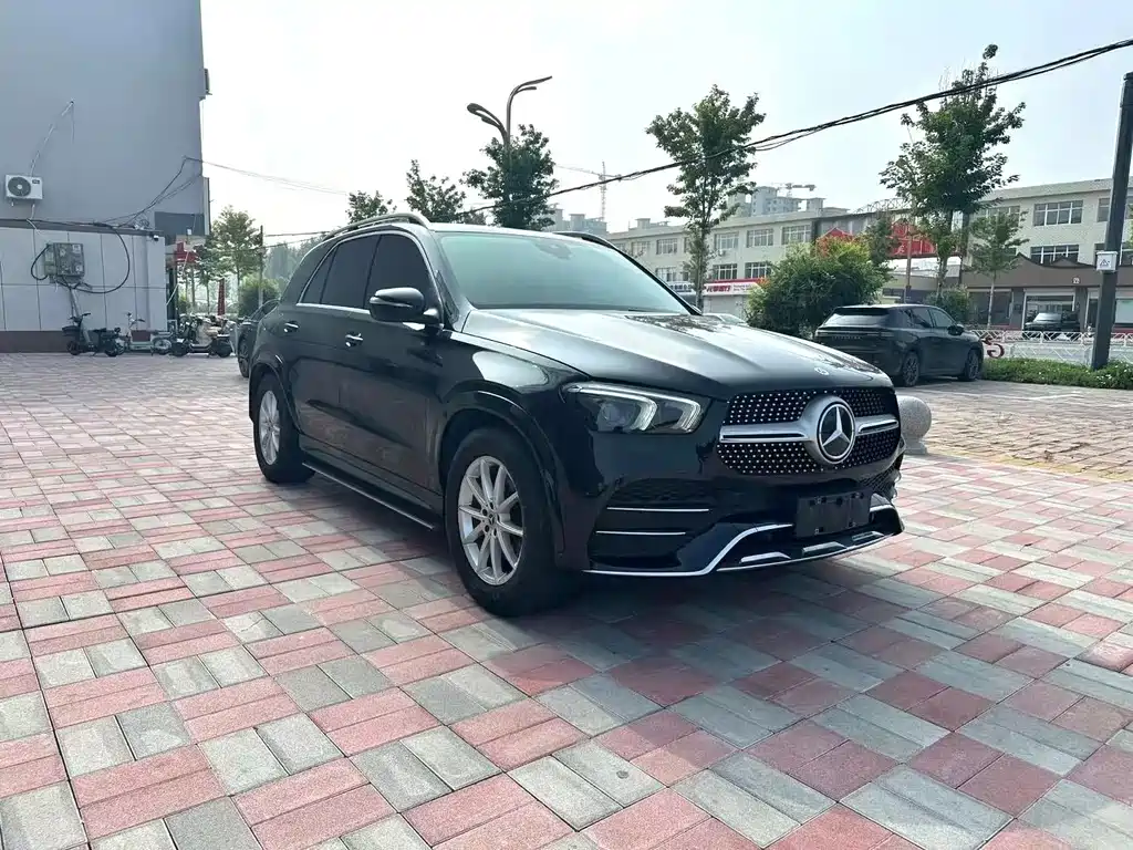 Mercedes-Benz GLE 2021