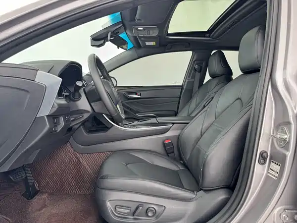 Toyota Avalon 2019