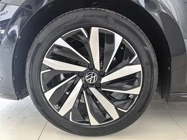 Volkswagen Passat 2024