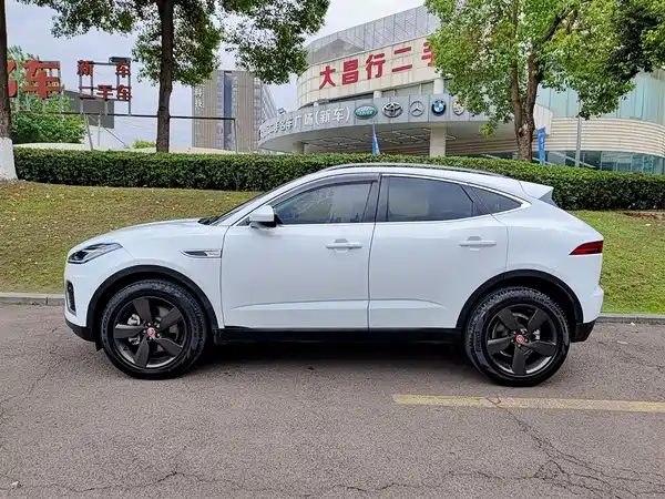 Jaguar E-PACE 2024