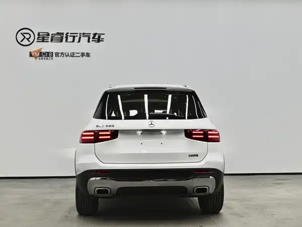 Mercedes-Benz GLB 2024