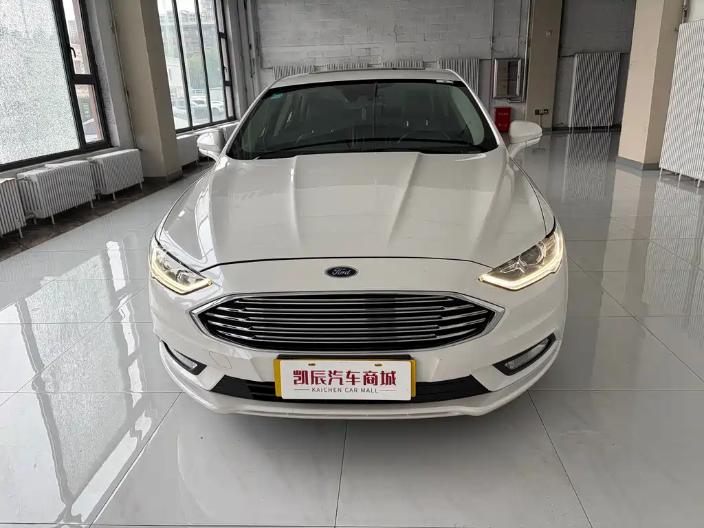 Ford Mondeo 2017 — фото 2
