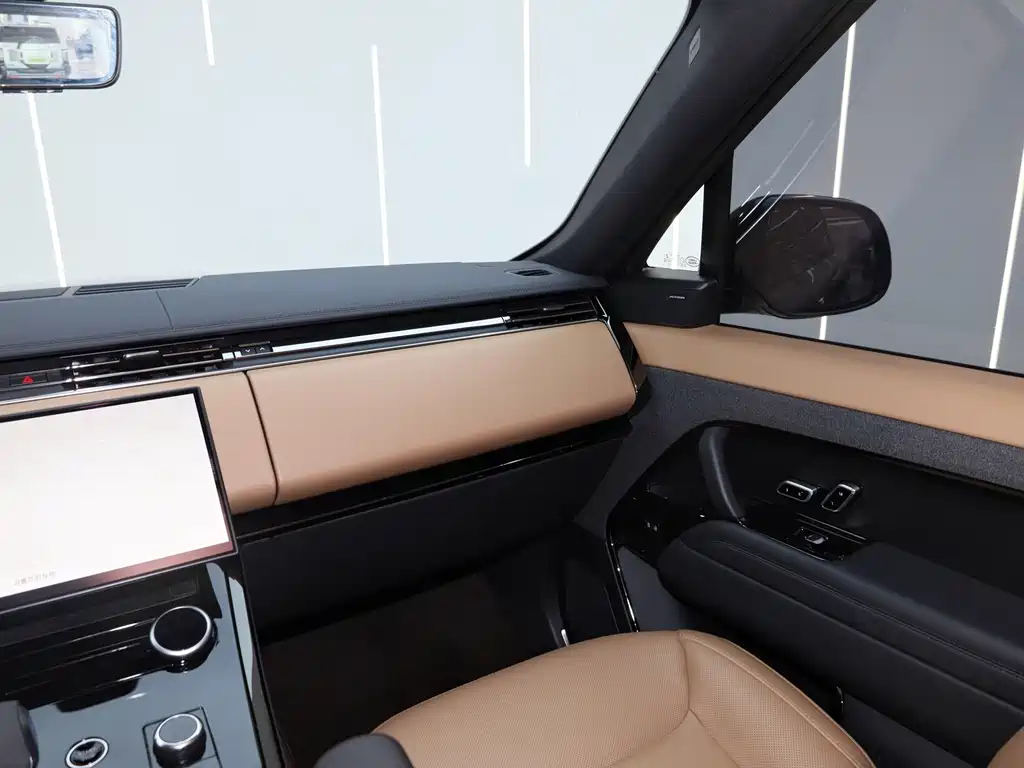 Land Rover Range Rover Sport 2022 — фото 18