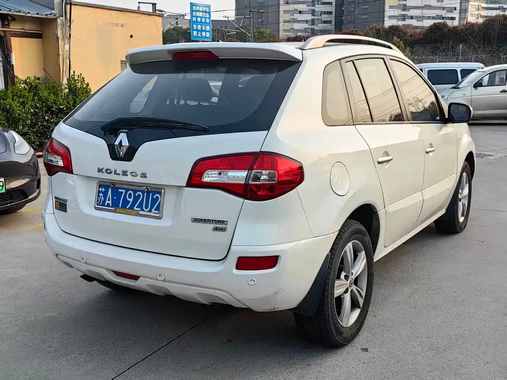 Renault Koleos 2011 — фото 10