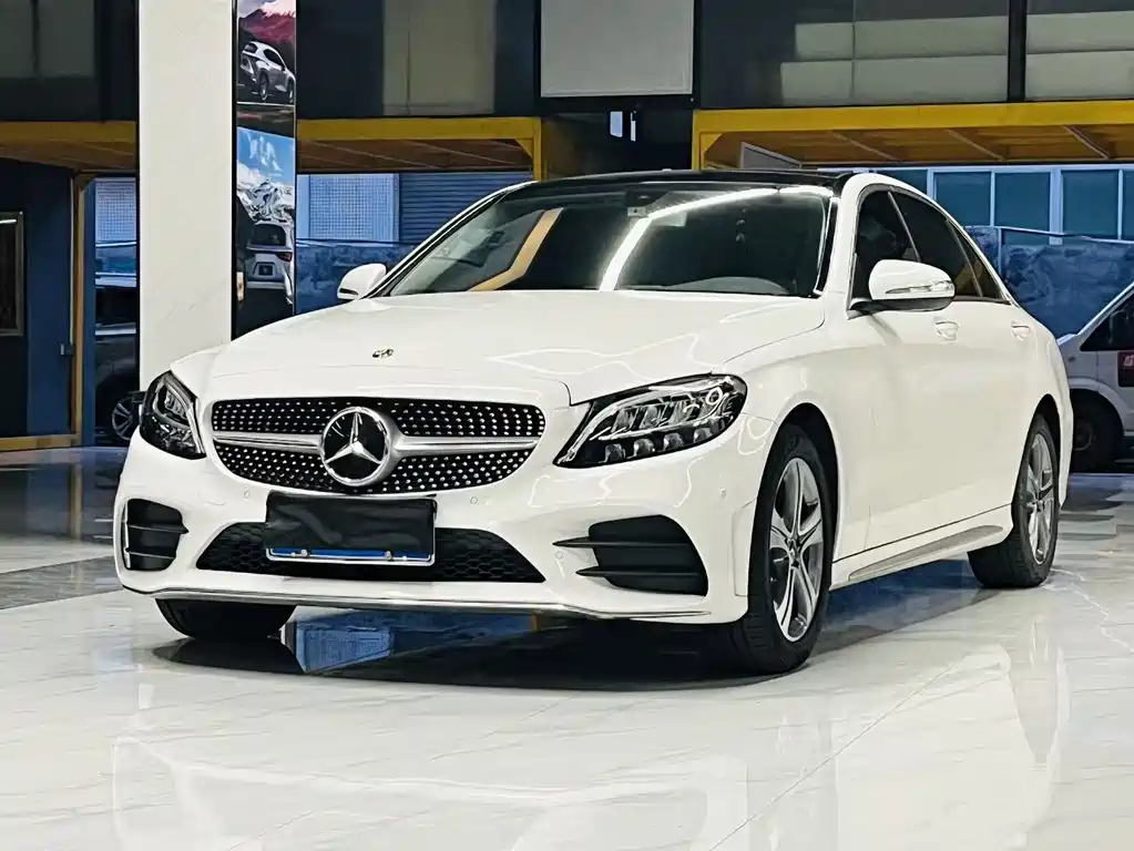 Mercedes-Benz C-Class 2020
