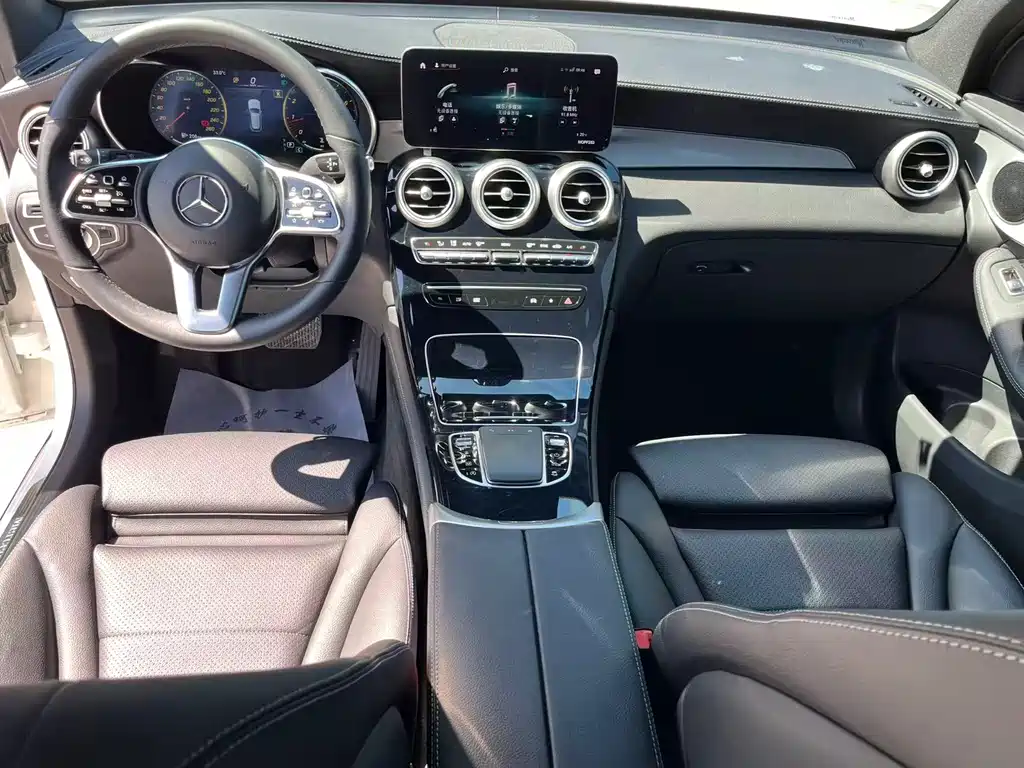 Mercedes-Benz GLC 2020