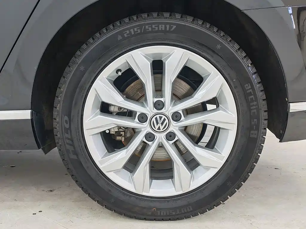Volkswagen Magotan 2018 — фото 17