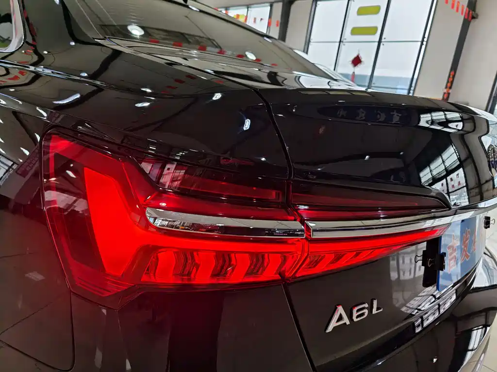 Audi A6L 2022 — фото 17