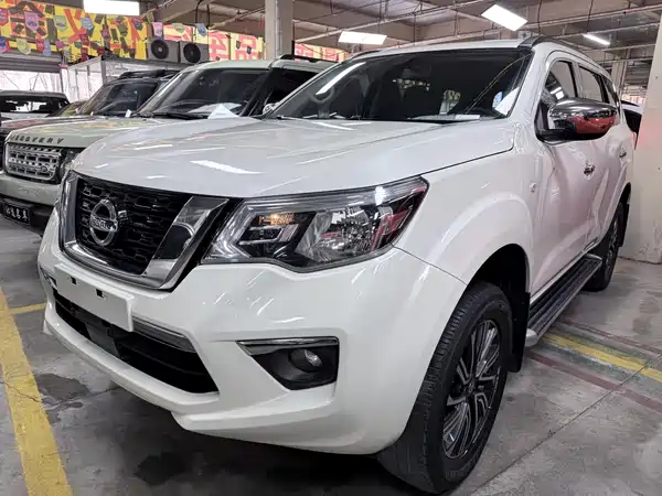 Nissan Terra 2020