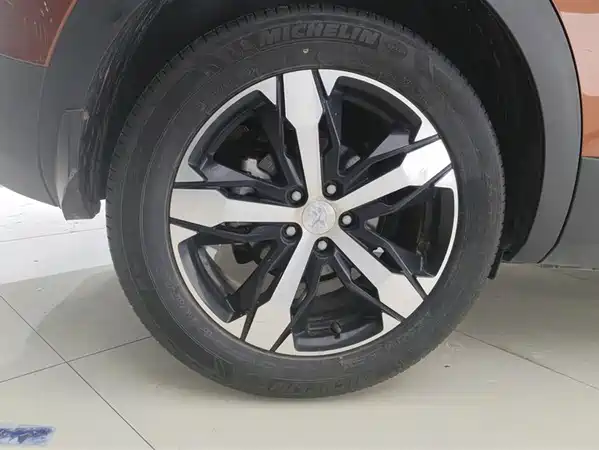 Peugeot 4008 2021