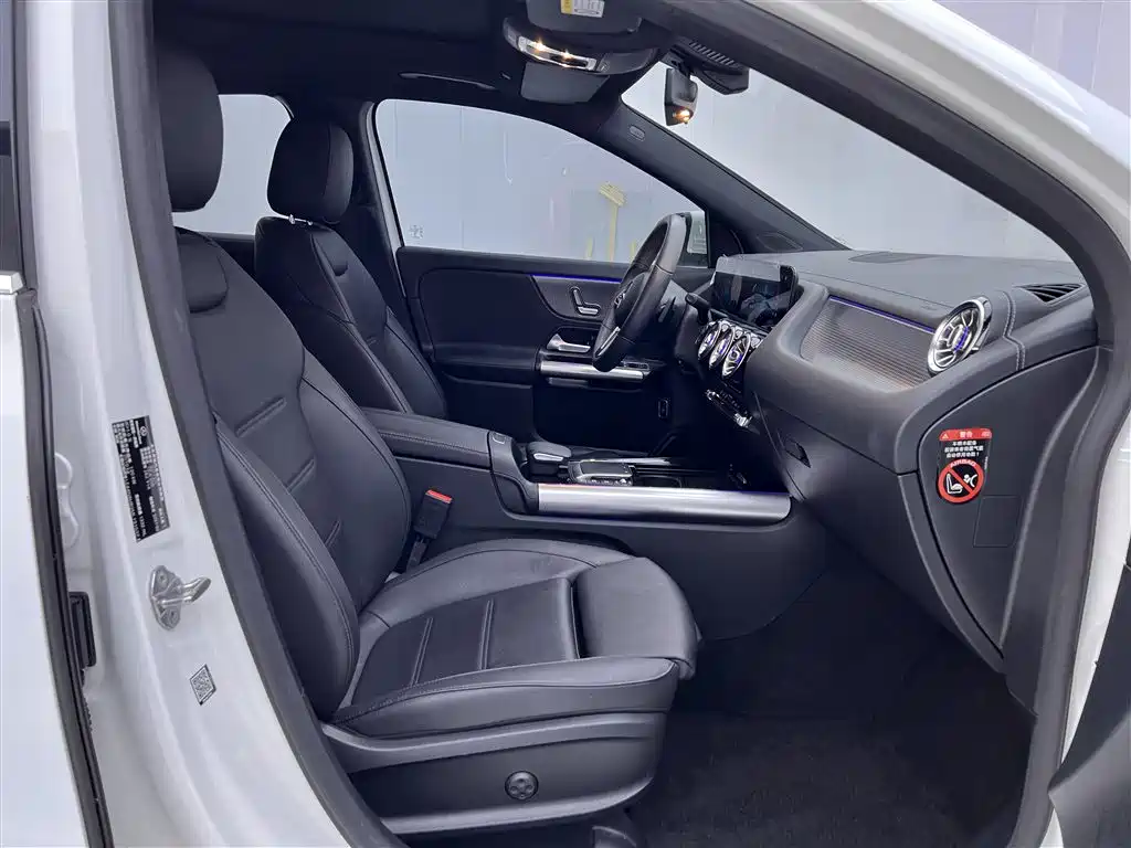 Mercedes-Benz GLA 2021 — фото 19